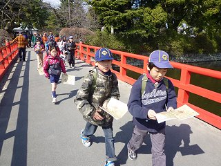 小田原城出発