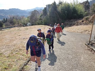 元気に登ってます