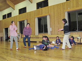 保護者スタンツ