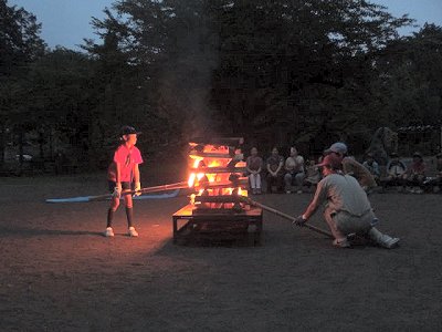 キャンプファイヤー点火