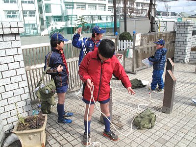 ロープ結びの課題