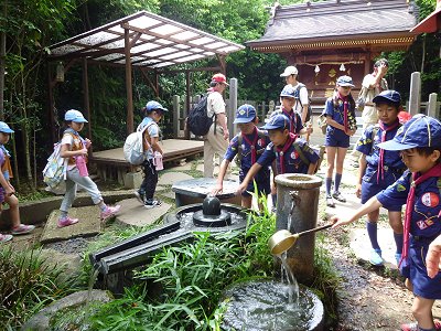 出雲大社相模分祀の湧水