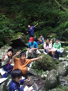ハイキング・つるべ落としの滝