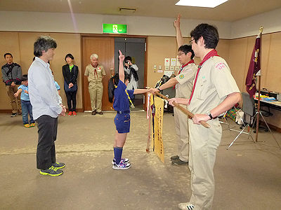 カブ隊に入隊 写真