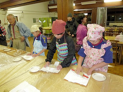 うどん打ち 写真