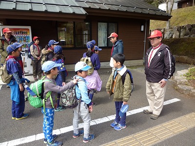 キャンプ地に到着 写真