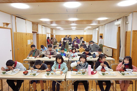 夕食 写真