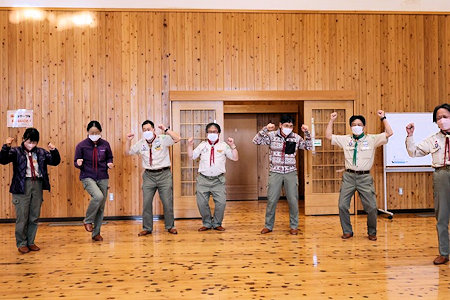 リーダースタンツ 写真